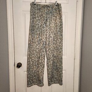 Snow Leopard Print Pajama Pants - Size XL